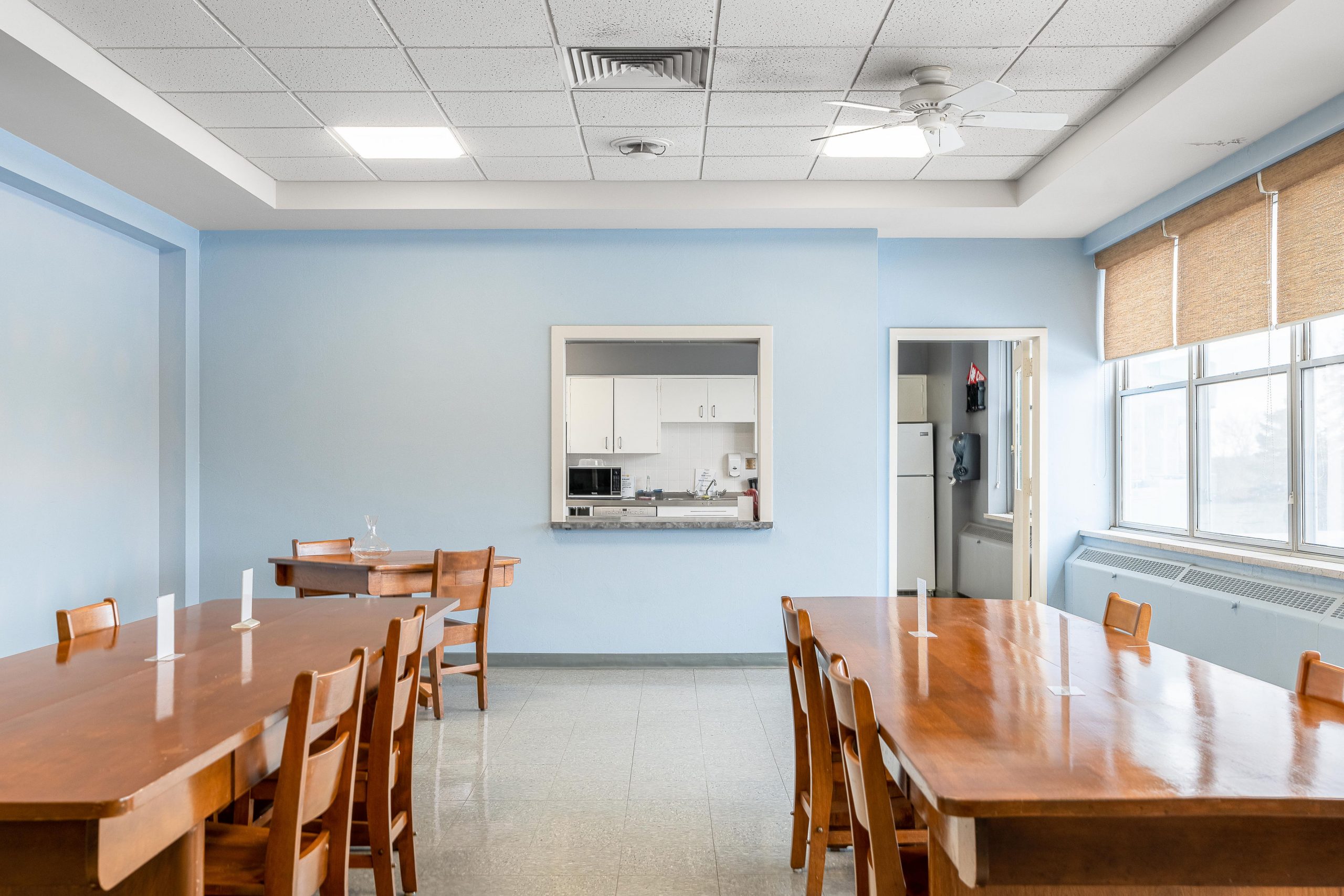 Shared Facility - Dinning1